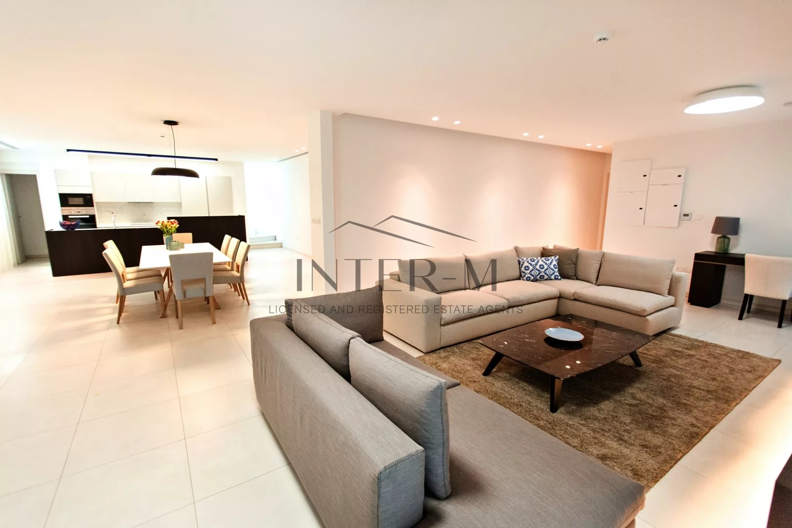 Luxury Villa For Sale In Ayia Napa  (4 Bedroom) φωτογραφία 8