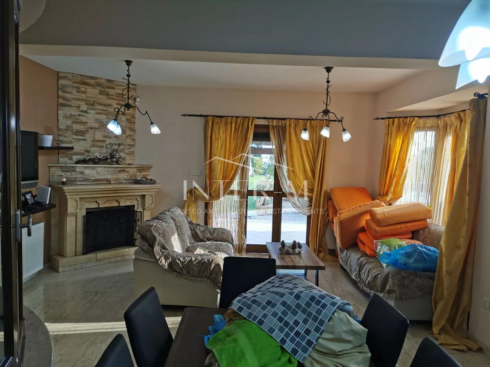 Privileged  Villa For Rent In Pareklisia  (5 Bedroom) φωτογραφία 13