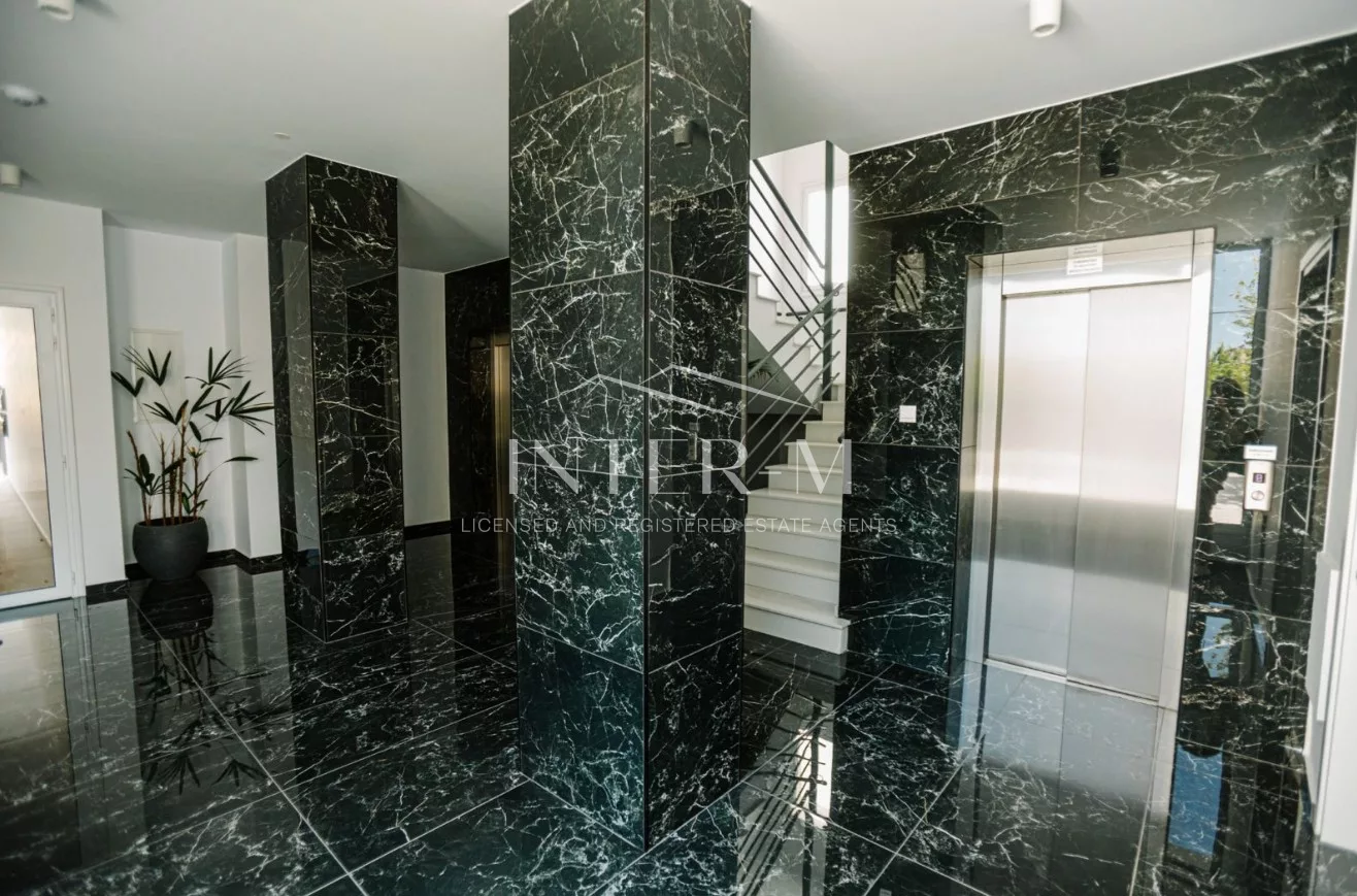 Elegant 1-Bedroom Apartment For Sale In Germasogeia, Limassol, Cyprus photo 8
