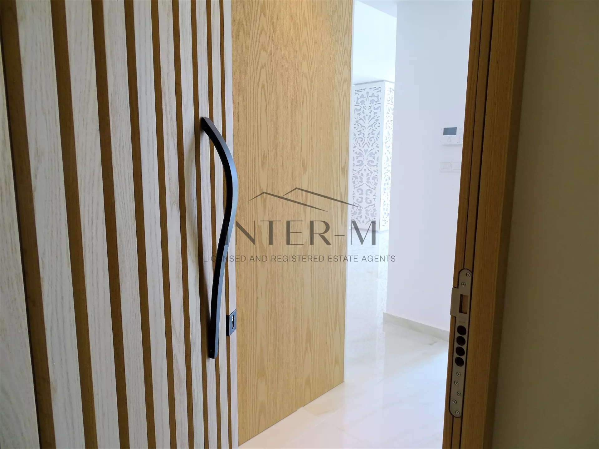 Luxury 3 Bedroom Whole Floor Apartments For Sale In Germasogeia  (3 Bedroom) photo 10