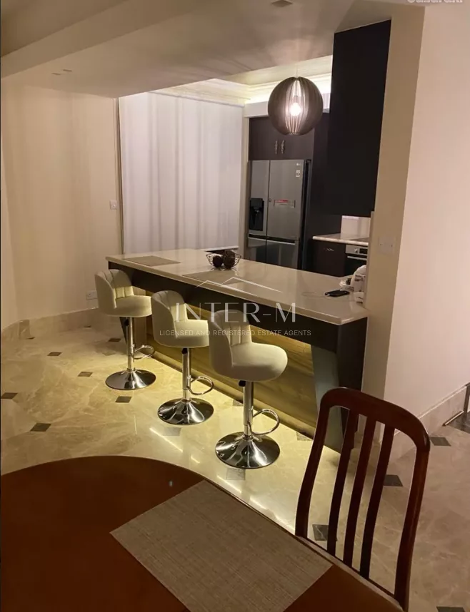 Spacious 4-Bedroom Upper-Floor House For Rent In Polemidia Kato, Limassol φωτογραφία 9