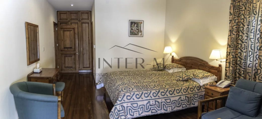 Beautiful Villa For Rent In Moniatis, Limassol (10 Bedroom) φωτογραφία 32