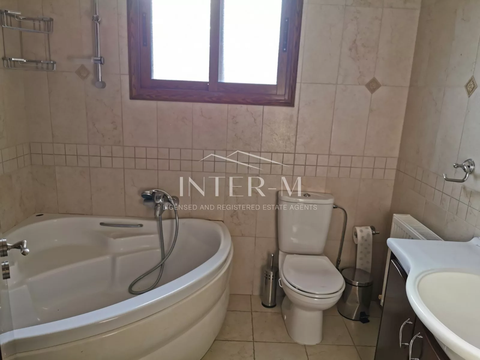 Privileged  Villa For Rent In Pareklisia  (5 Bedroom) φωτογραφία 19