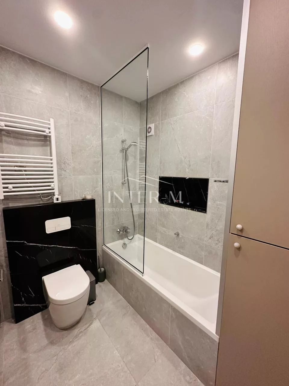 Modern 2-Bedroom Apartment For Rent In Parekklisia Tourist Area, Limassol, Cyprus (1 Bedroom) photo 8