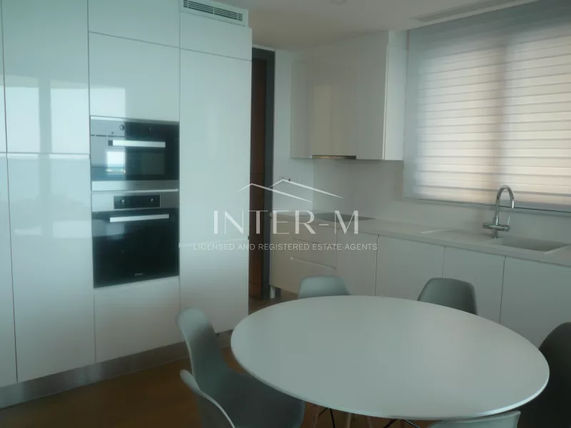 Exclusive Beachfront For Rent Living In The Heart Of Limassol, Cyprus (3 Bedroom) φωτογραφία 4