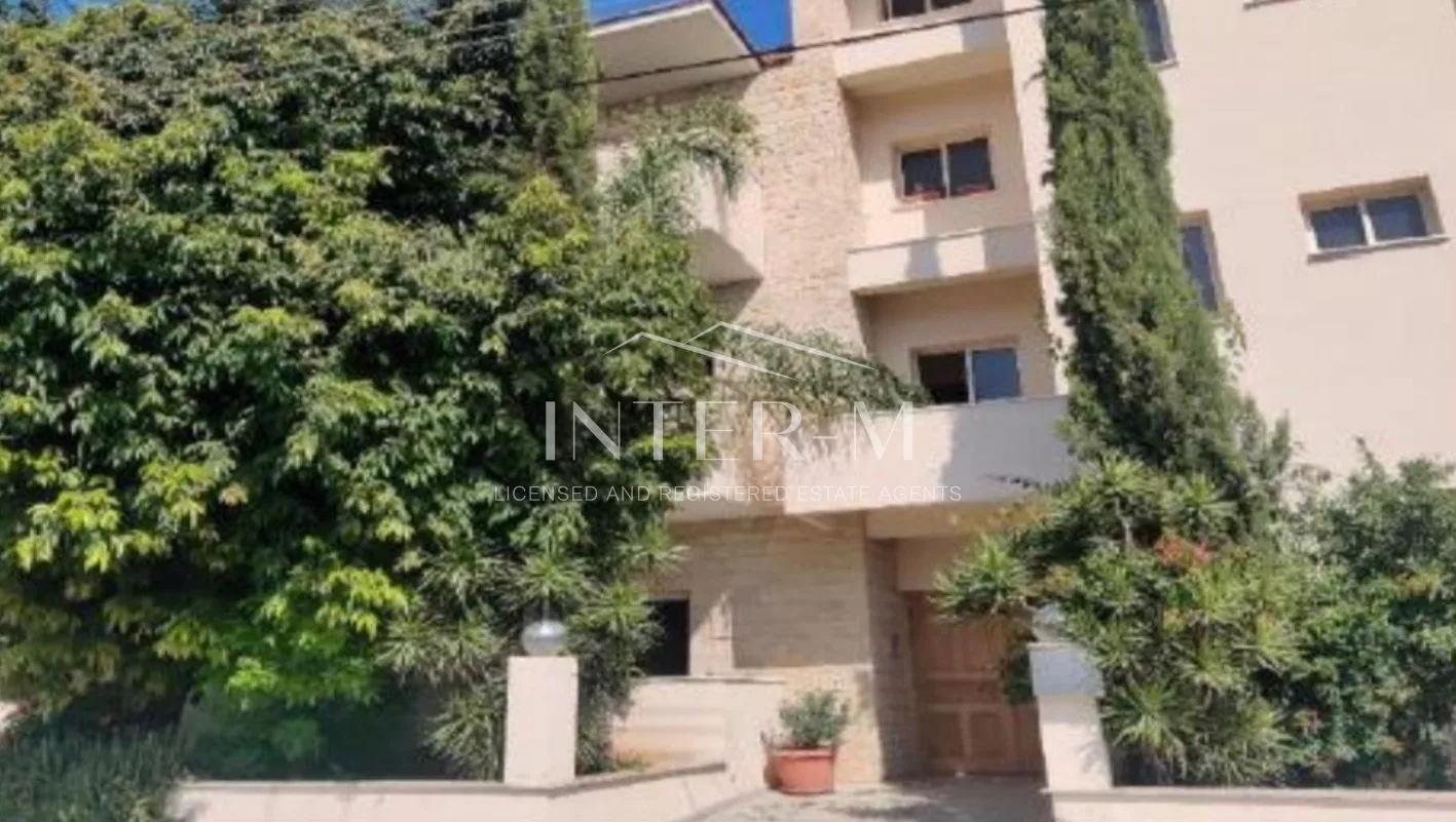 Building For Sale+Warehouse In,Agia Fyla, Limassol, (700 Sq.m) φωτογραφία 6