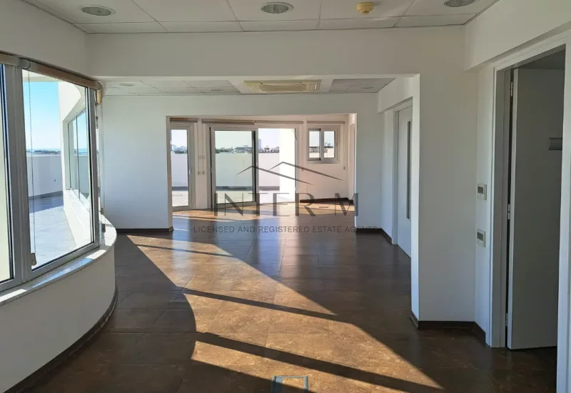 Prime Office Building For Rent In,Limassol, Agios Zoni,Cyprus φωτογραφία 4