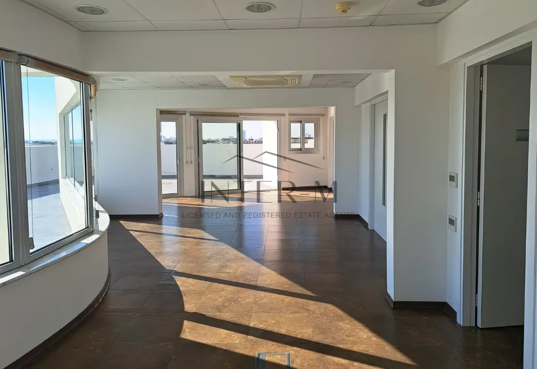 Prime Office Building For Rent In,Limassol, Agios Zoni,Cyprus φωτογραφία 4