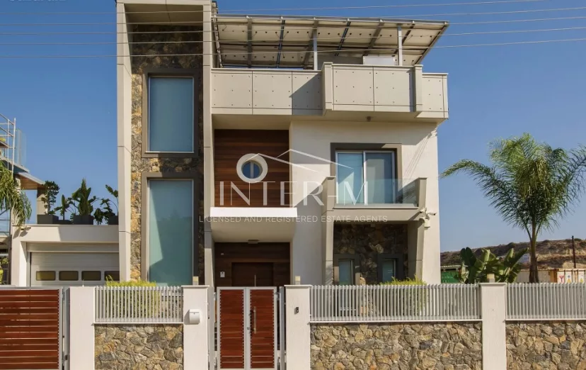 Brand New Villa For Sale In Agios Tychonas, Limassol (4 Bedroom)