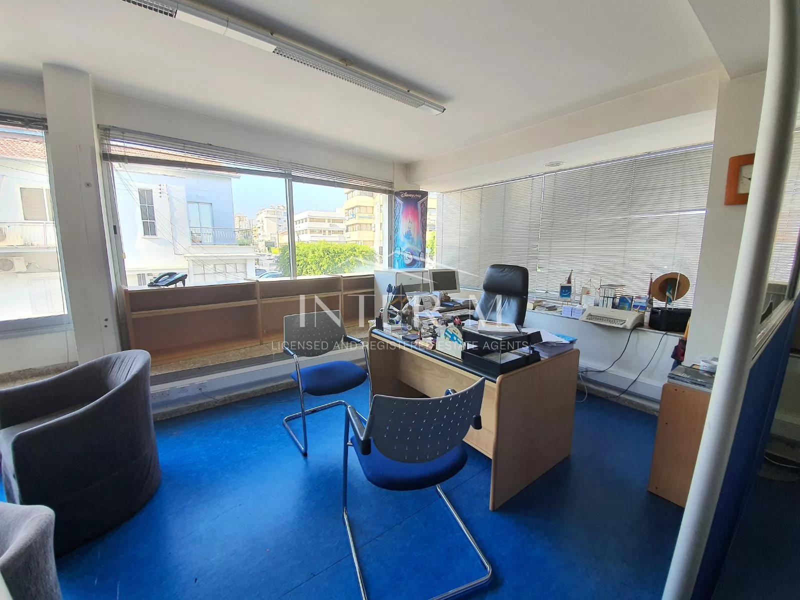 Shop For Rent On Agia Zoni photo 2