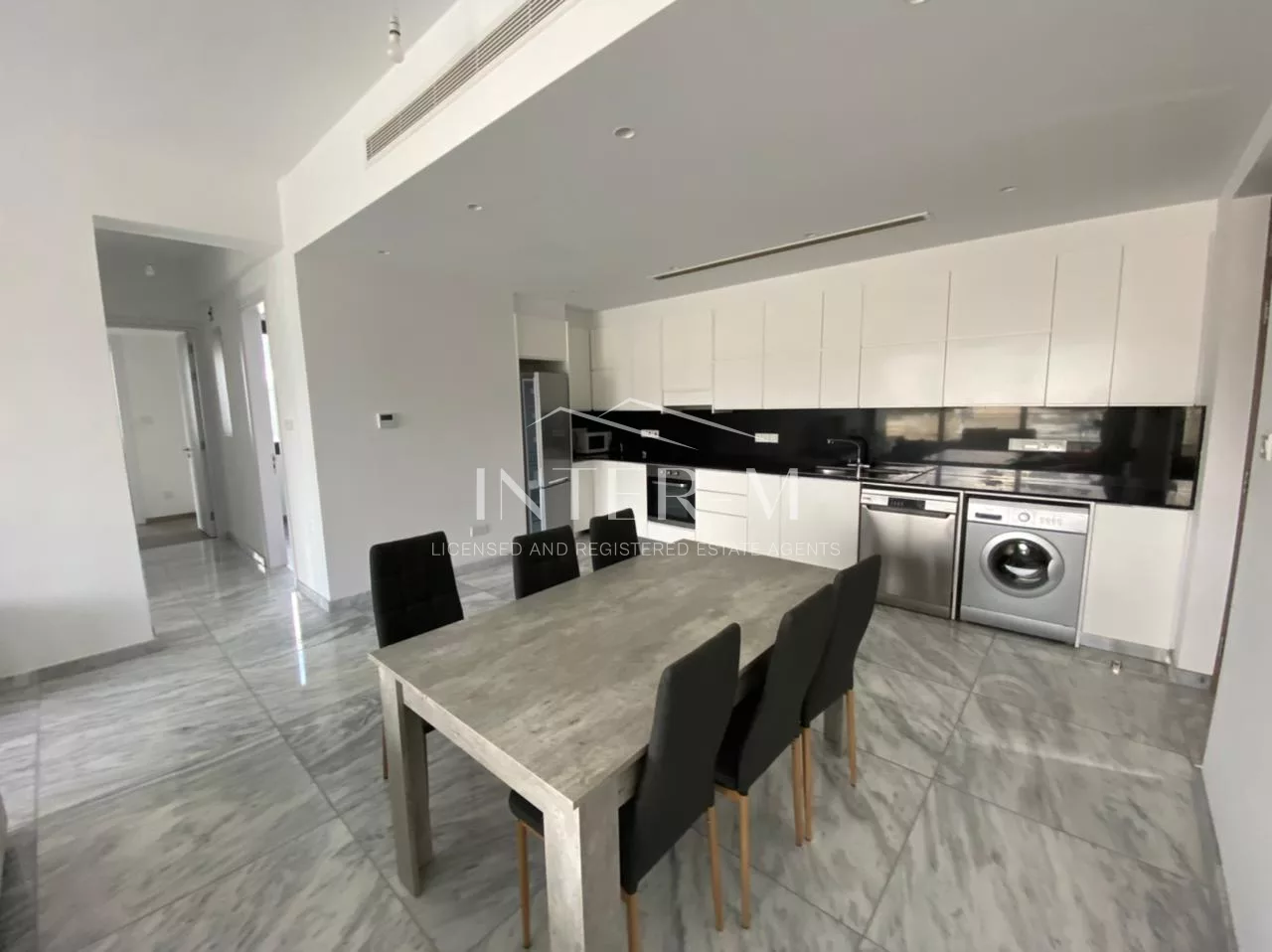 Modern Aparment For Rent In Germasogeia , Limassol  (3 Bedroom) φωτογραφία 2