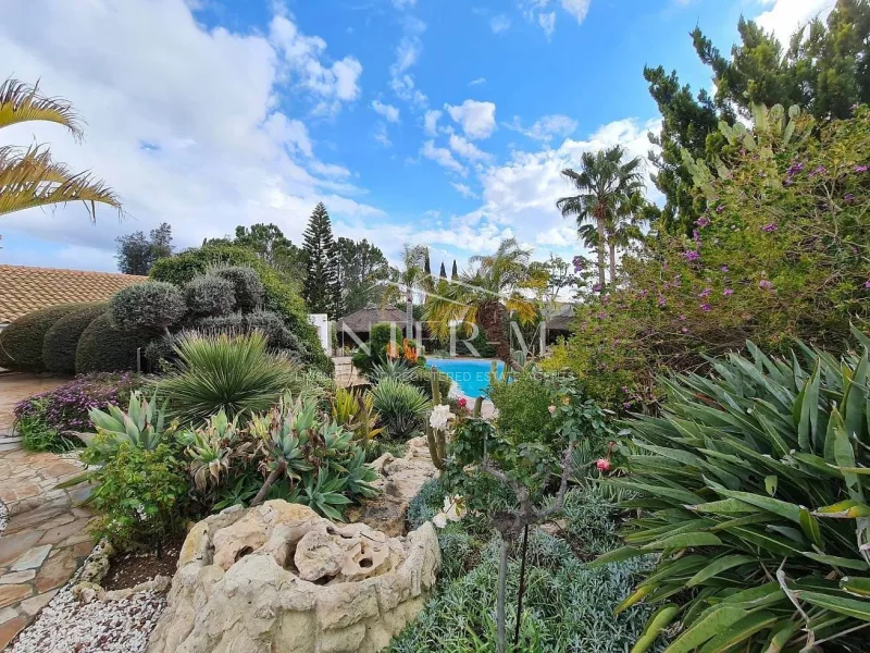 Beautiful Luxury Villa In Pyrgos  (4 Bedroom) φωτογραφία 2