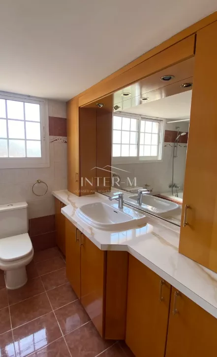 BEAUTIFUL 4-BEDROOM SEMI-DETACHED HOUSE FOR RENT,CYPRUS φωτογραφία 10