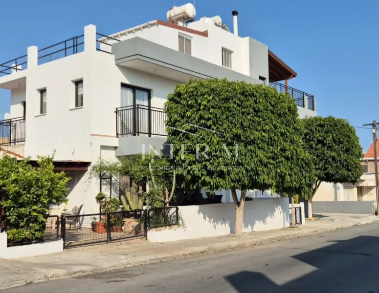 Spacious 3-Level House For Sale | Mesa Geitonia, Limassol,Cyprus (325 sq.m)