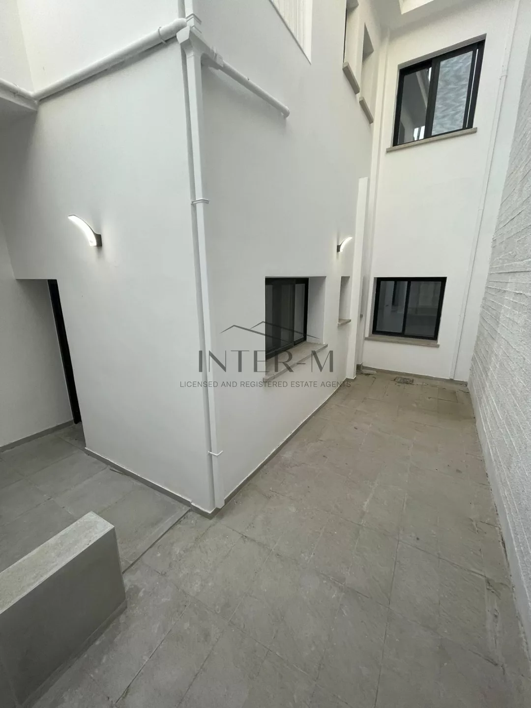 Commercial Building For Sale In Limassol Center (204 sq.m) φωτογραφία 10
