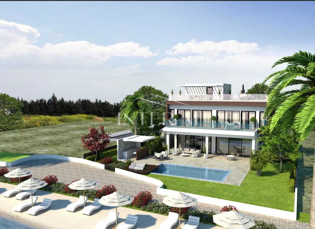 Luxury Sea Front Villa ,In Oroklini Larnaca  (4 Bedroom)