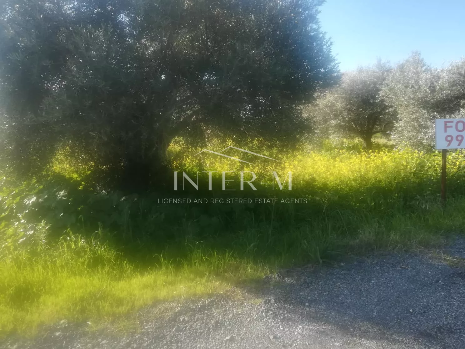2 Adjoining Pieces Of Land For Sale In Ypsonas (958 Sq.m)