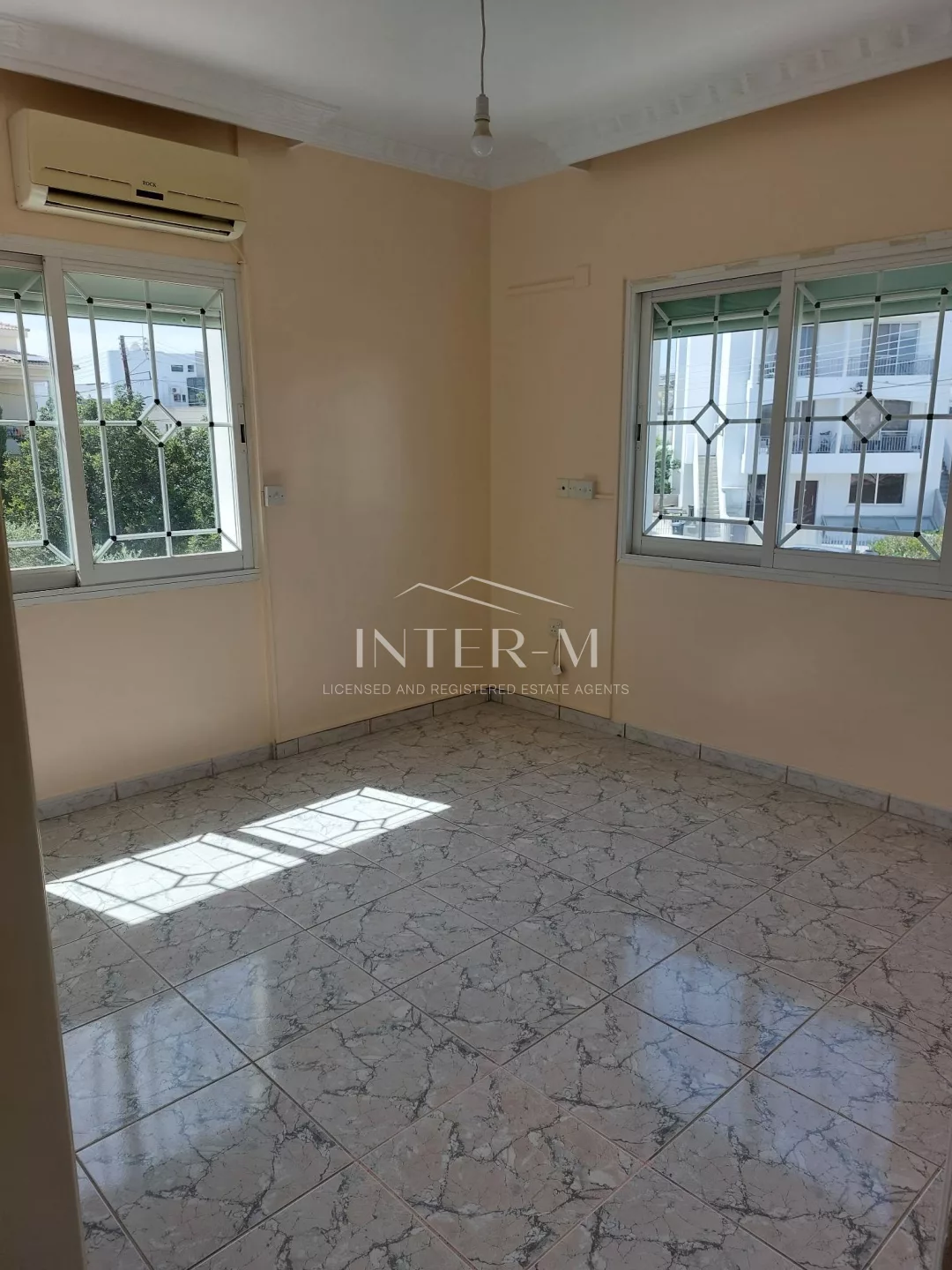 For Rent Apartment In Germasogia  (3 Bedroom) photo 9