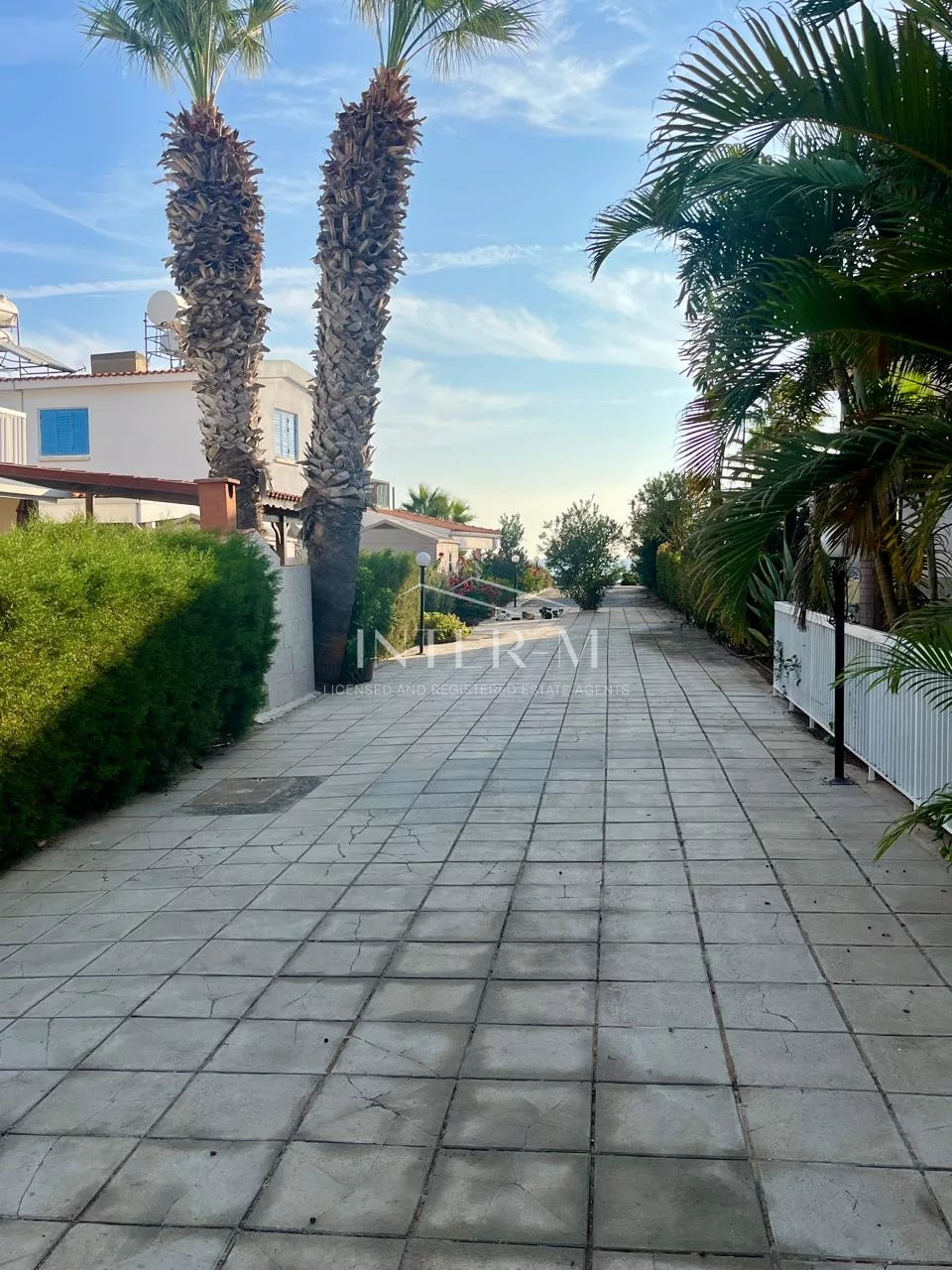 Fully Renovated 3-Bedroom Semi-Detached House In Perivolia, Larnaca, Cyprus (2 Bedroom) φωτογραφία 24