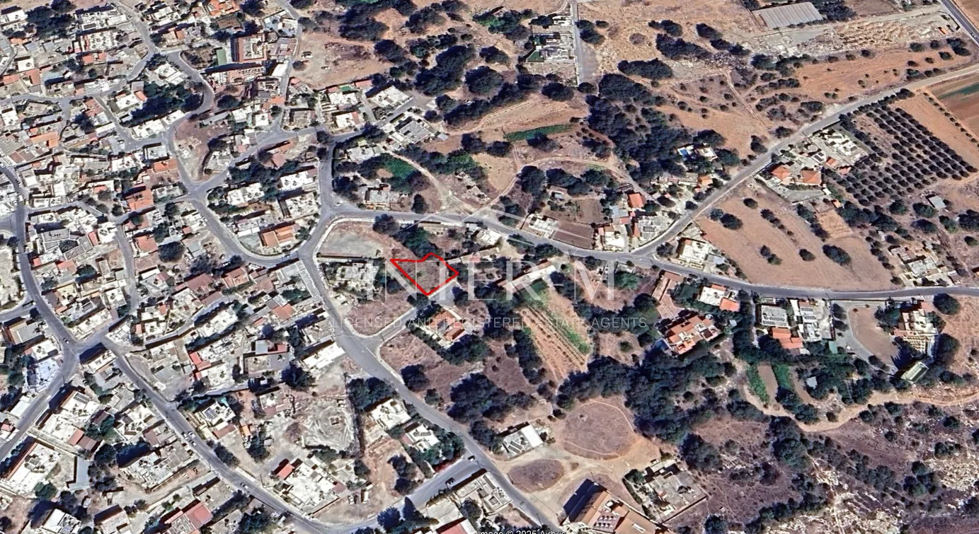 Residential Land For Sale – 532 M² In Empa, Paphos, Cyprus (532 Sq.m)