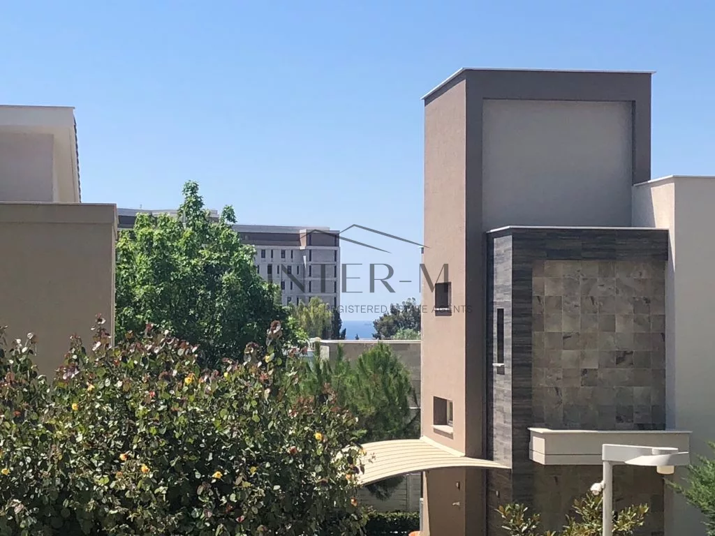 Beautiful Apartment For Sale In Agios Tychonas , Limassol  (3 Bedroom) photo 18