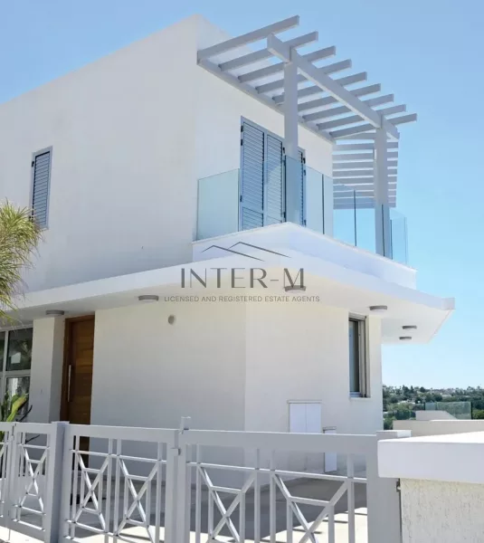 Elegant Villa For Sale In Chloraka, Paphos, Cyprus(3 Bedrooms) photo 3