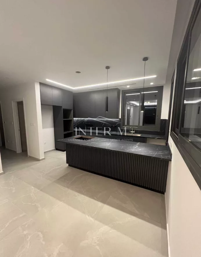 Beautiful Penthouse  For Sale In  Germasogeia , Limassol  (3 Bedroom) photo 5