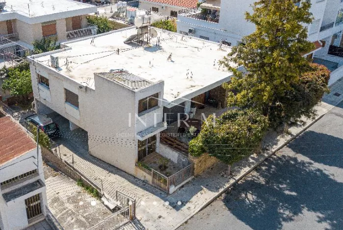Plot With Old House For Sale In Petrou & Pavlou Area, Limassol (4 Bedroom) photo 3