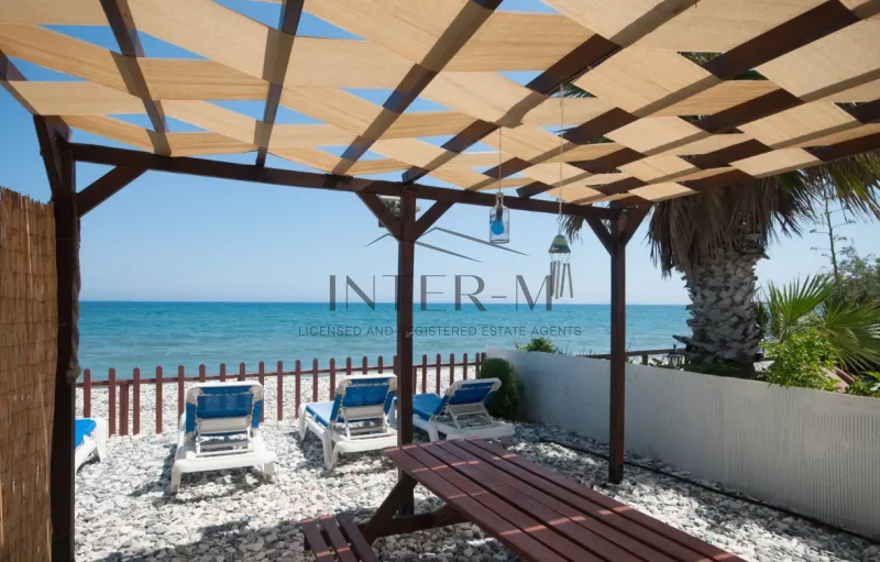 Exclusive 4-Bedroom Beachfront Villa For Sale – Meneou / Pervolia, Larnaca,Cyprus (4 Bedroom) photo 5